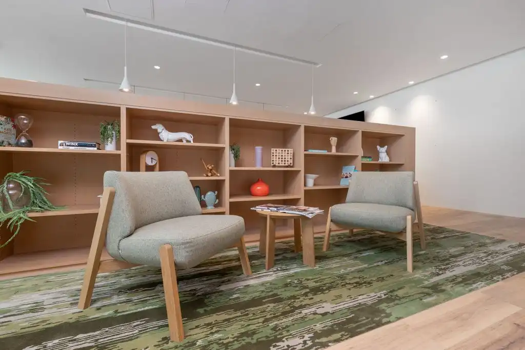 Sala de estar de Oficina de alquiler en Madrid con Aire acondicionado, Calefacción y Amueblado