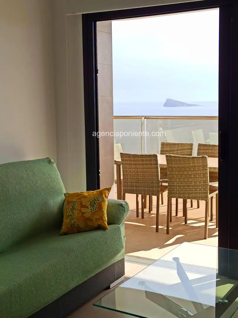Terrace of Flat for rent in Benidorm  with Air Conditioner, Terrace and Furnished