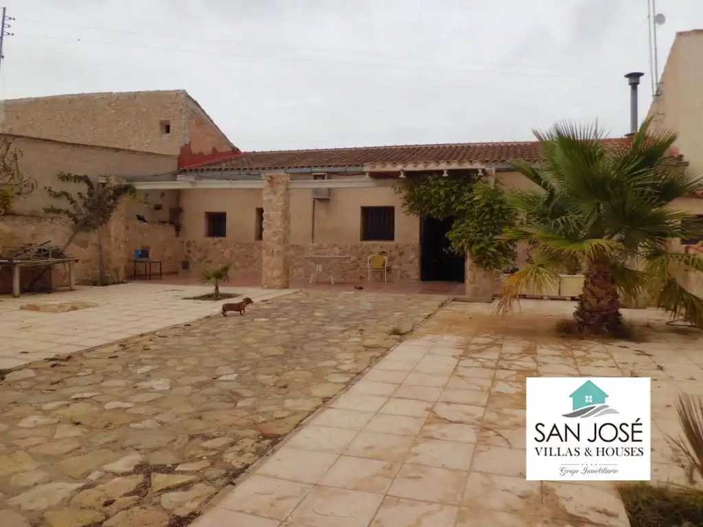 Casa con giardino in vendita a El Pinós / Pinoso