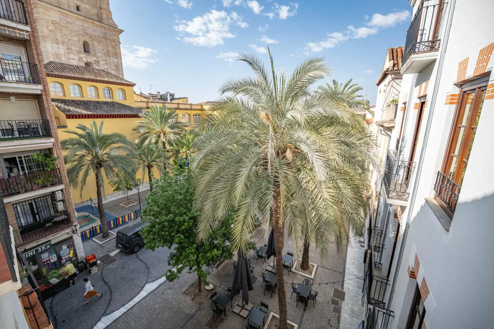 Vista exterior de Apartament en venda en Granada amb Aire condicionat, Calefacció i Terrassa
