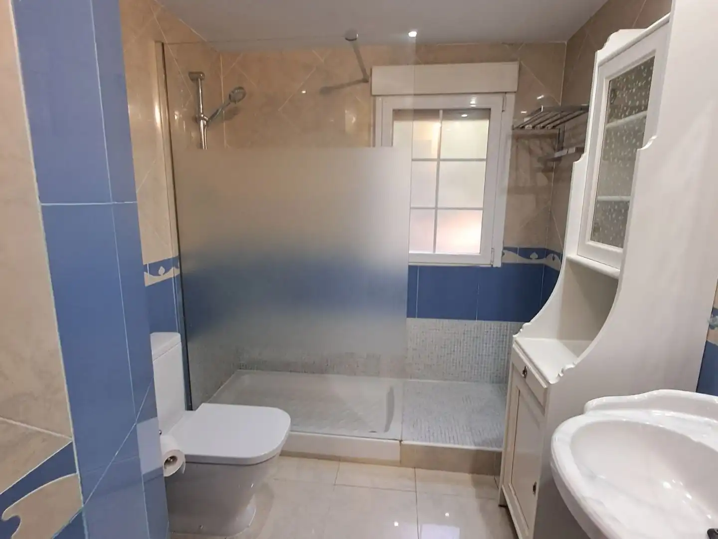 Bany de Casa o xalet en venda en Mojadillas - Parque de las Infantas - El Paraiso