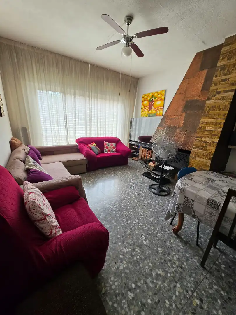 Sala d'estar de Casa o xalet en venda en Igualada amb Aire condicionat, Calefacció i Jardí privat