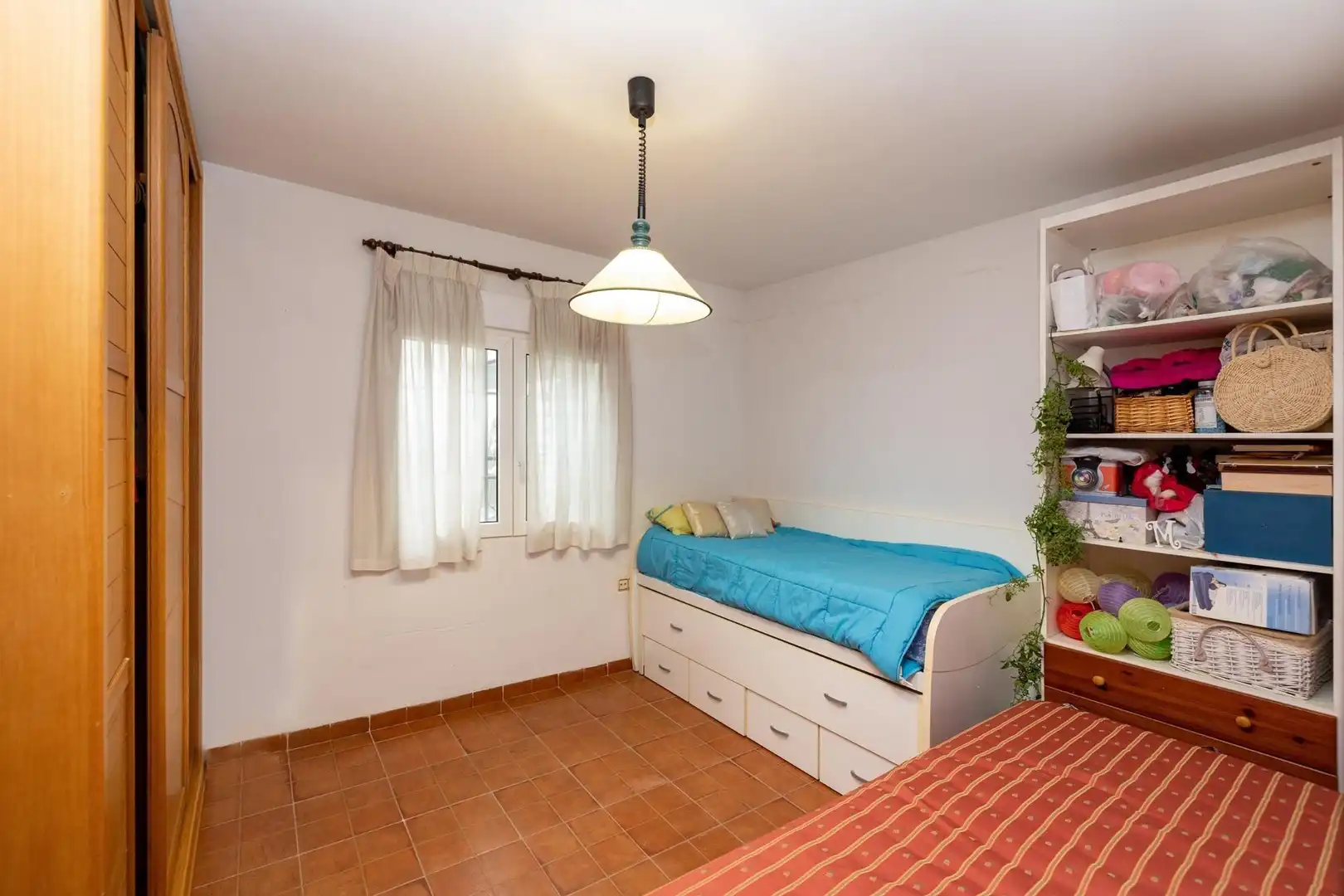 Bedroom of Houses for sale in Barrio de la Vega