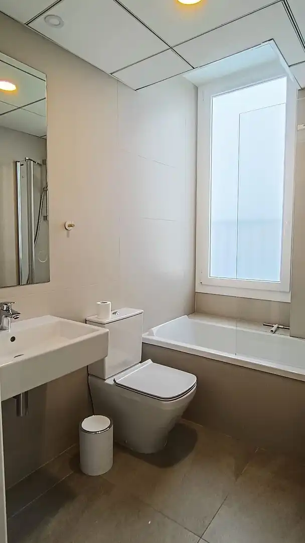 Baño de Casa adosada en venta en Valencia con Calefacción y Trastero