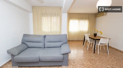 Foto 3 de Piso de alquiler en Ciutat Jardí, Valencia Capital