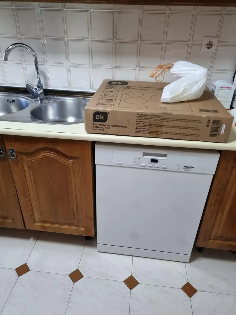 Piso de alquiler en ALBERCHE, El Plantinar – Avda. La Paz - El Juncal