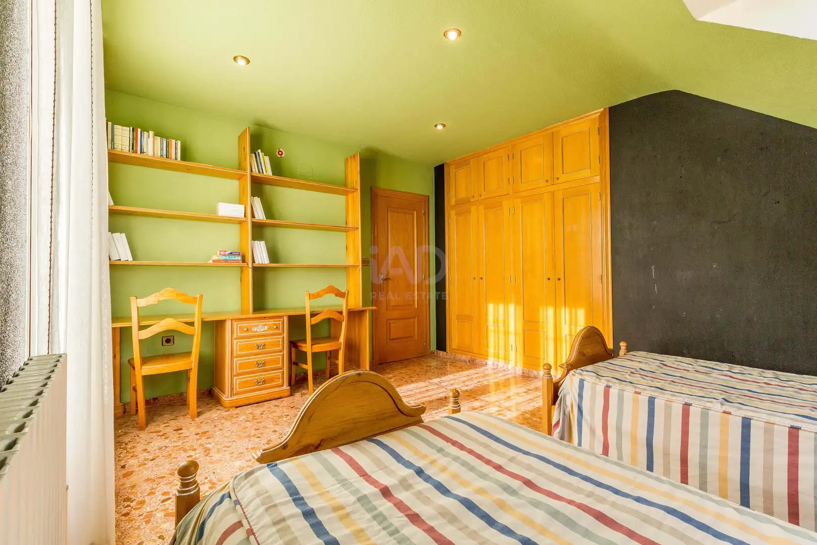 Country homes for sale in Yecla