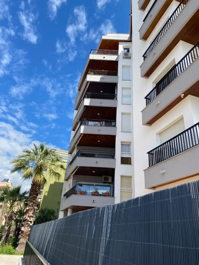 Vista exterior de Àtic en venda en Calafell amb Aire condicionat, Calefacció i Terrassa