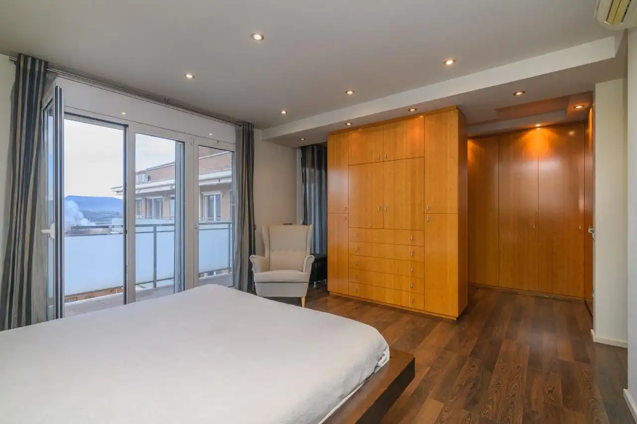 Habitación de Ático en venta en Manresa con Aire acondicionado, Calefacción y Parquet