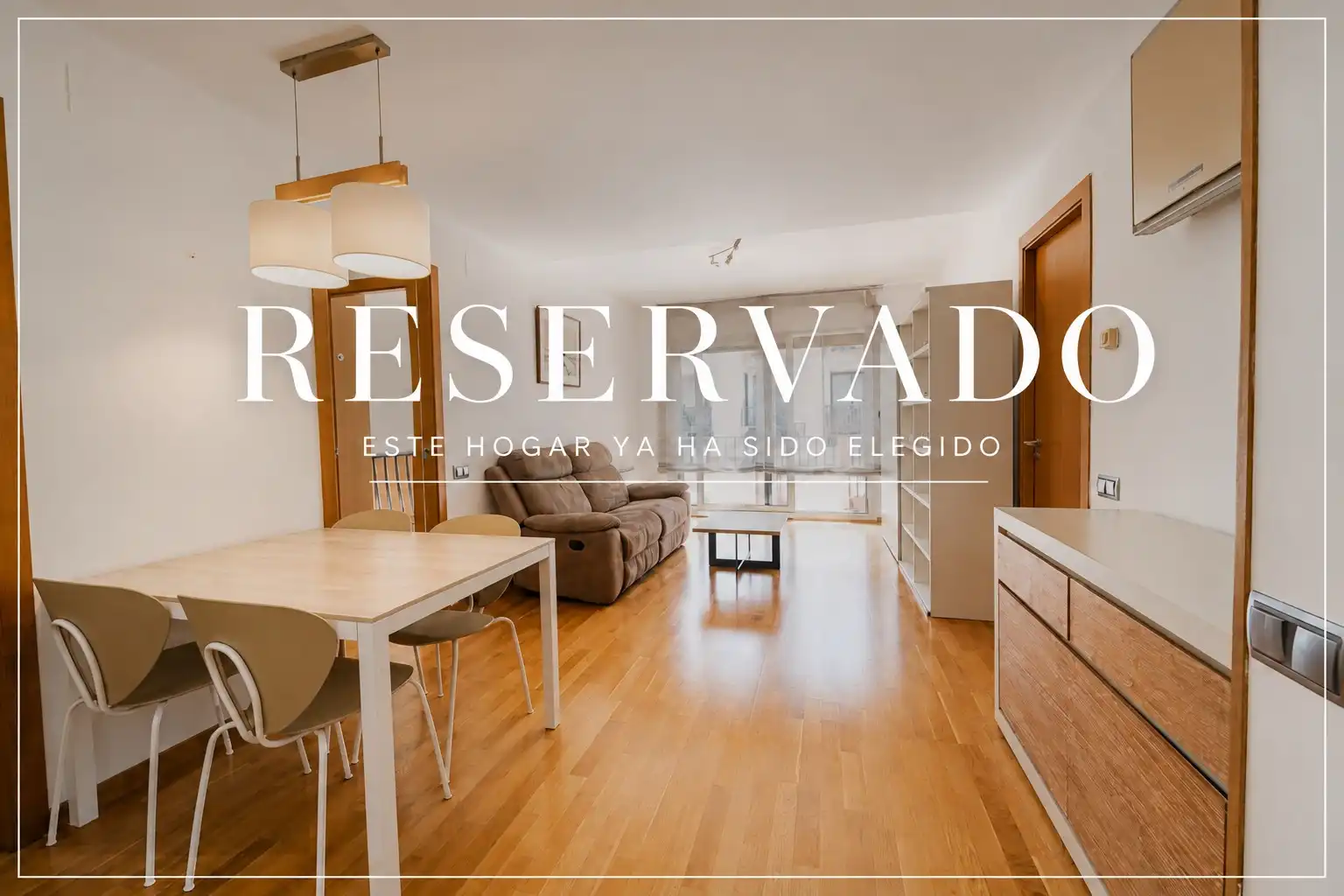 Flat with terrace for sale in Centre