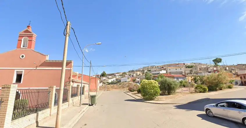 Vista exterior de Casa adosada en venta en Épila con Piscina