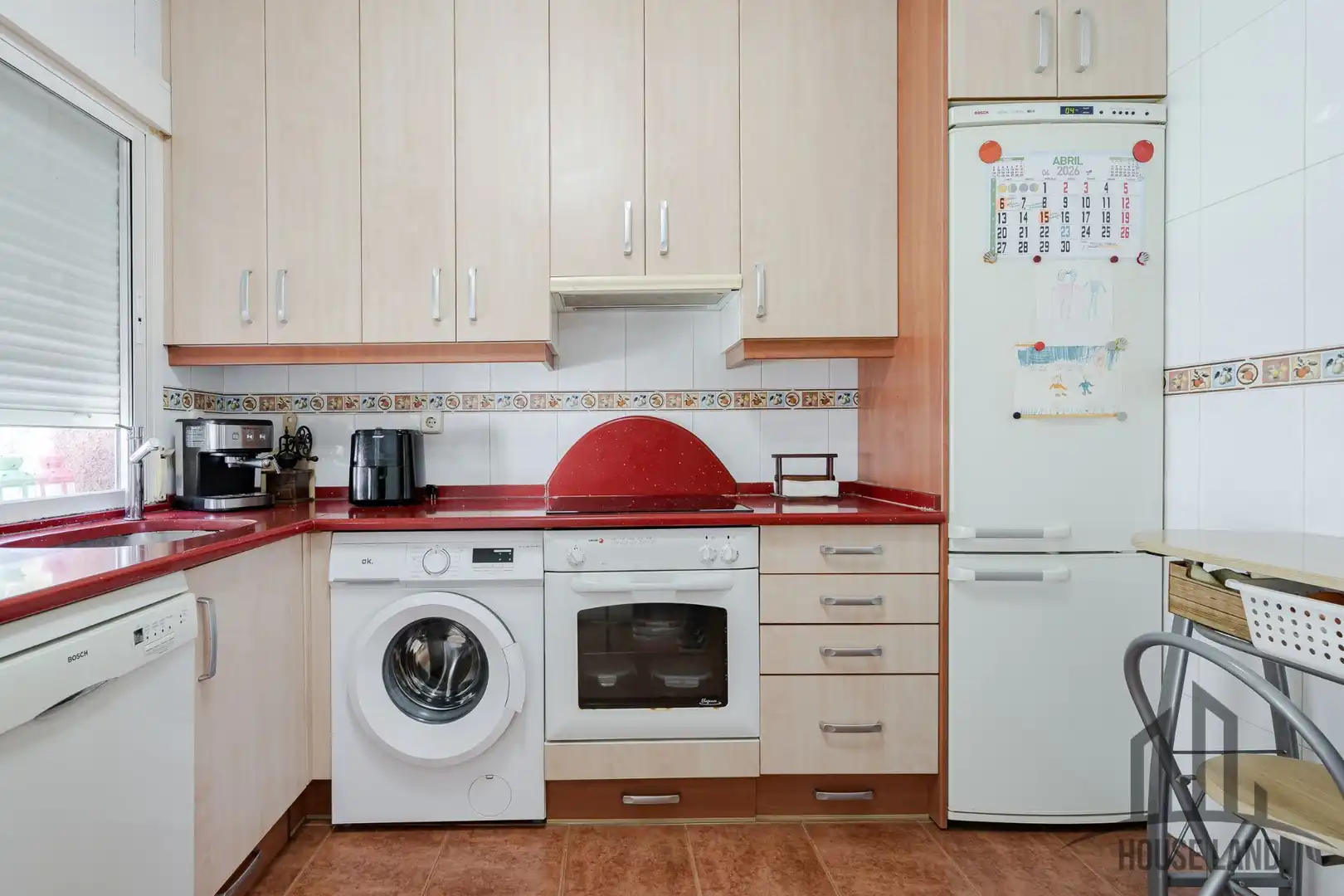 Cocina de Casa o chalet en venta en El Casar con Aire acondicionado, Calefacción y Jardín privado