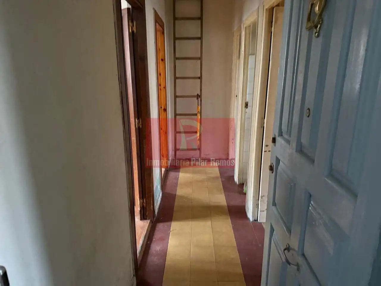 Casa o chalet en venta en León Capital  con Calefacción, Jardín privado y Trastero