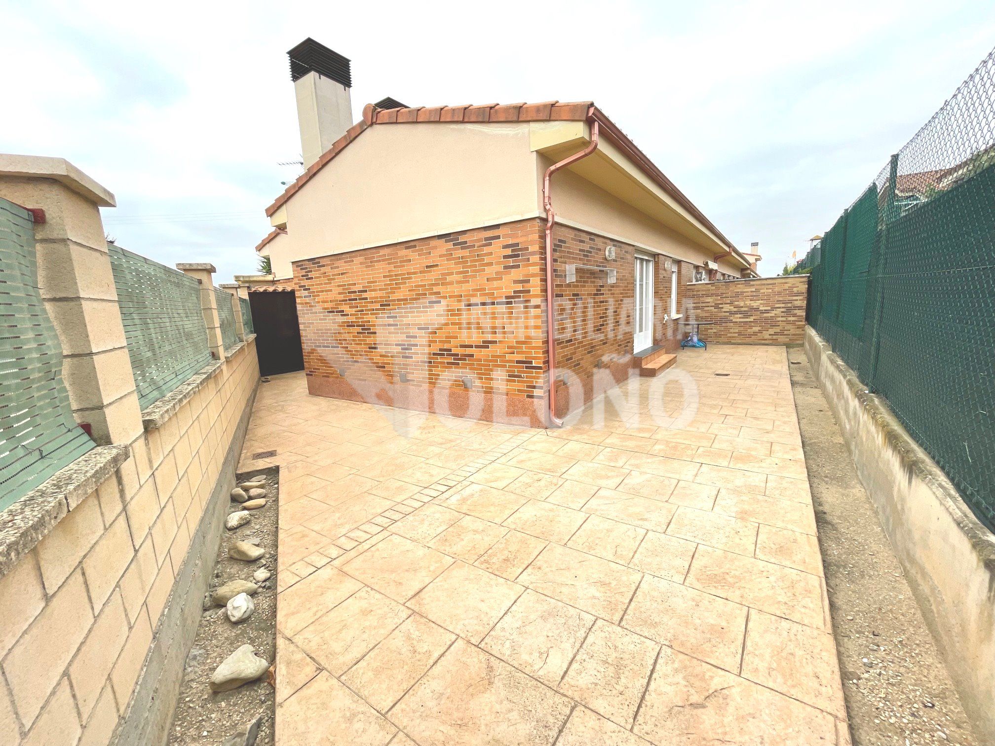 Terrace of House or chalet for sale in Cihuri  with Heating, Private garden and Terrace