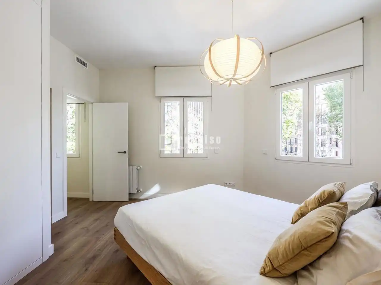 Bedroom of Flat for sale in Madrid  with Air Conditioner, Heating and Terrace