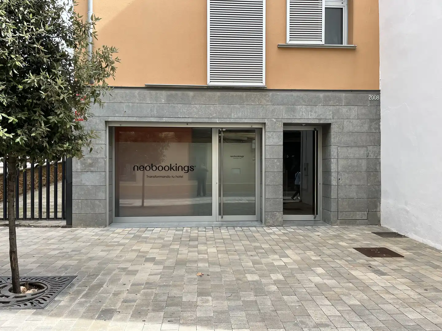 Office space to rent in Nucli Urbà, imagen 2