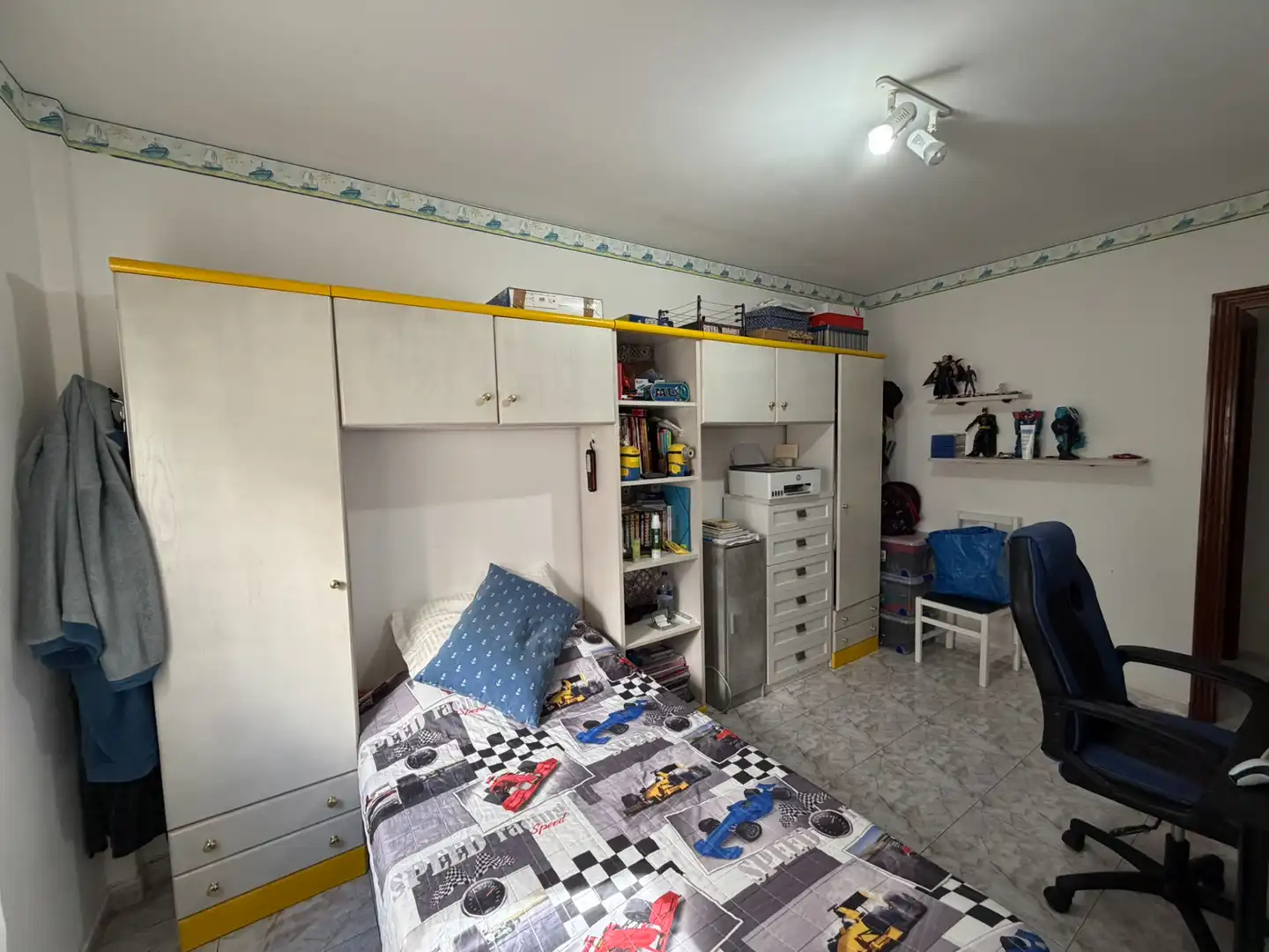 Habitación de Piso en venta en Rianxo con Calefacción, Terraza y Trastero