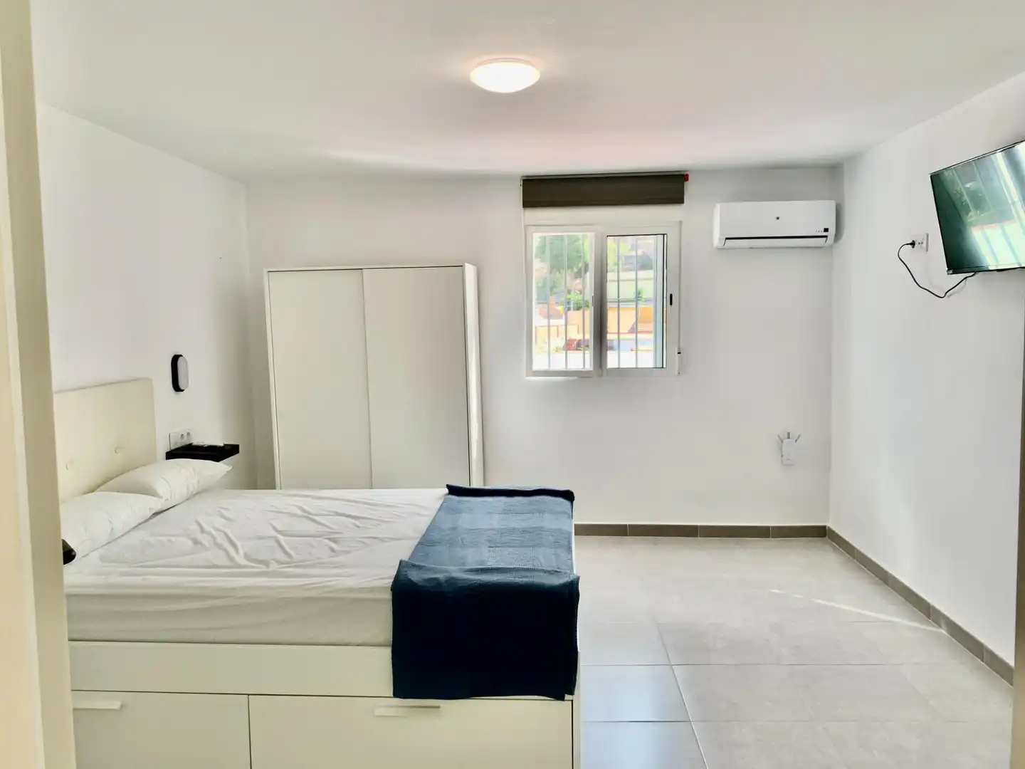 Habitación de Edificio en venta en Villanueva del Río y Minas