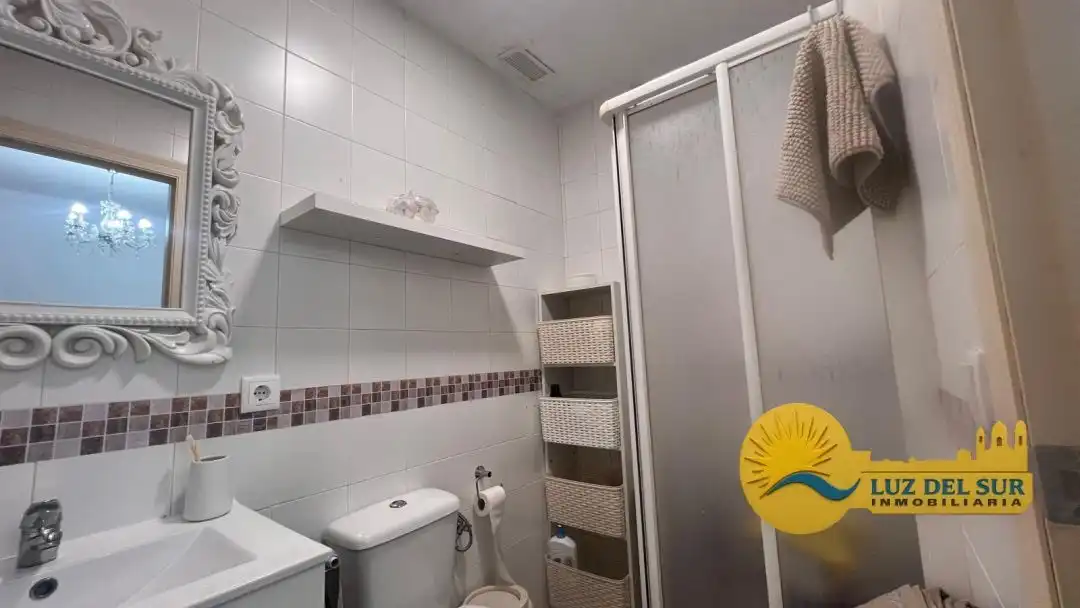 Bany de Planta baixa en venda en Cádiz