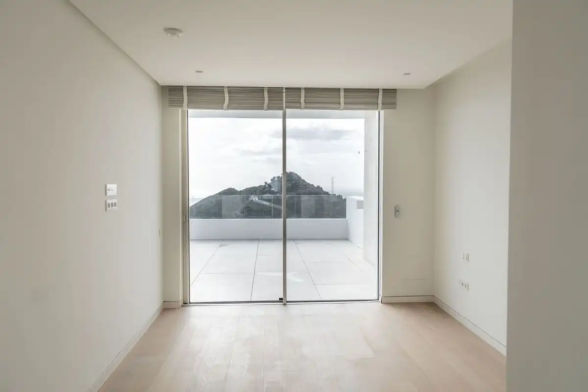 Dúplex en venta en Marbella con Terraza y Piscina comunitaria