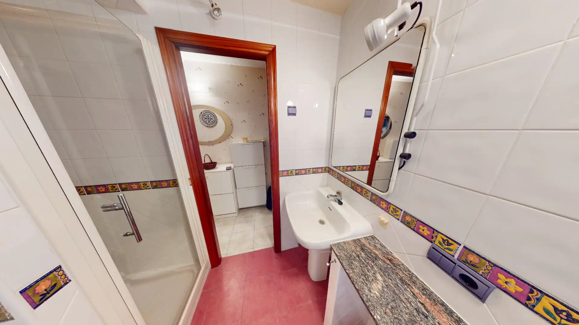Baño de Piso en venta en Alicante / Alacant con Aire acondicionado, Amueblado y Horno
