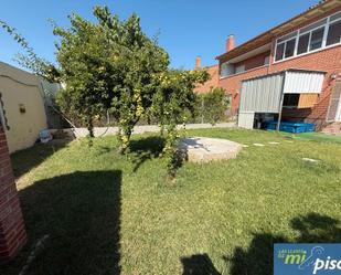 Casa adosada en venda en Valdestillas amb Calefacció, Jardí privat i Parquet