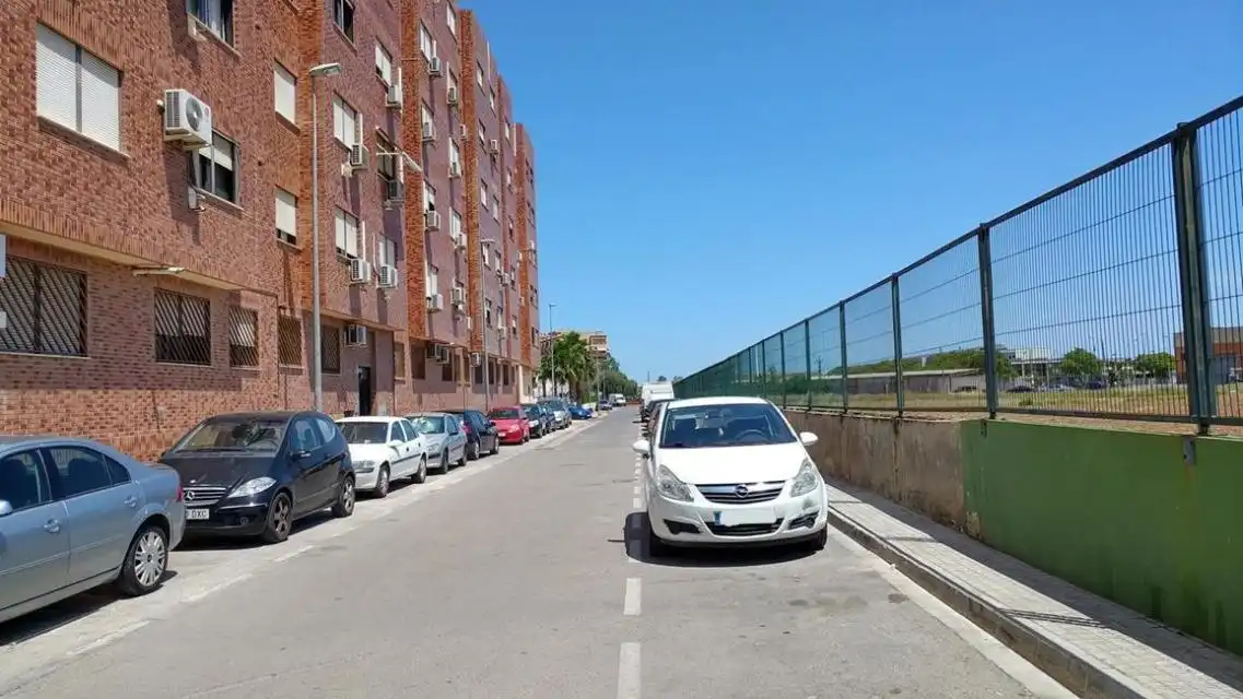 Exterior view of Garage for sale in Xirivella
