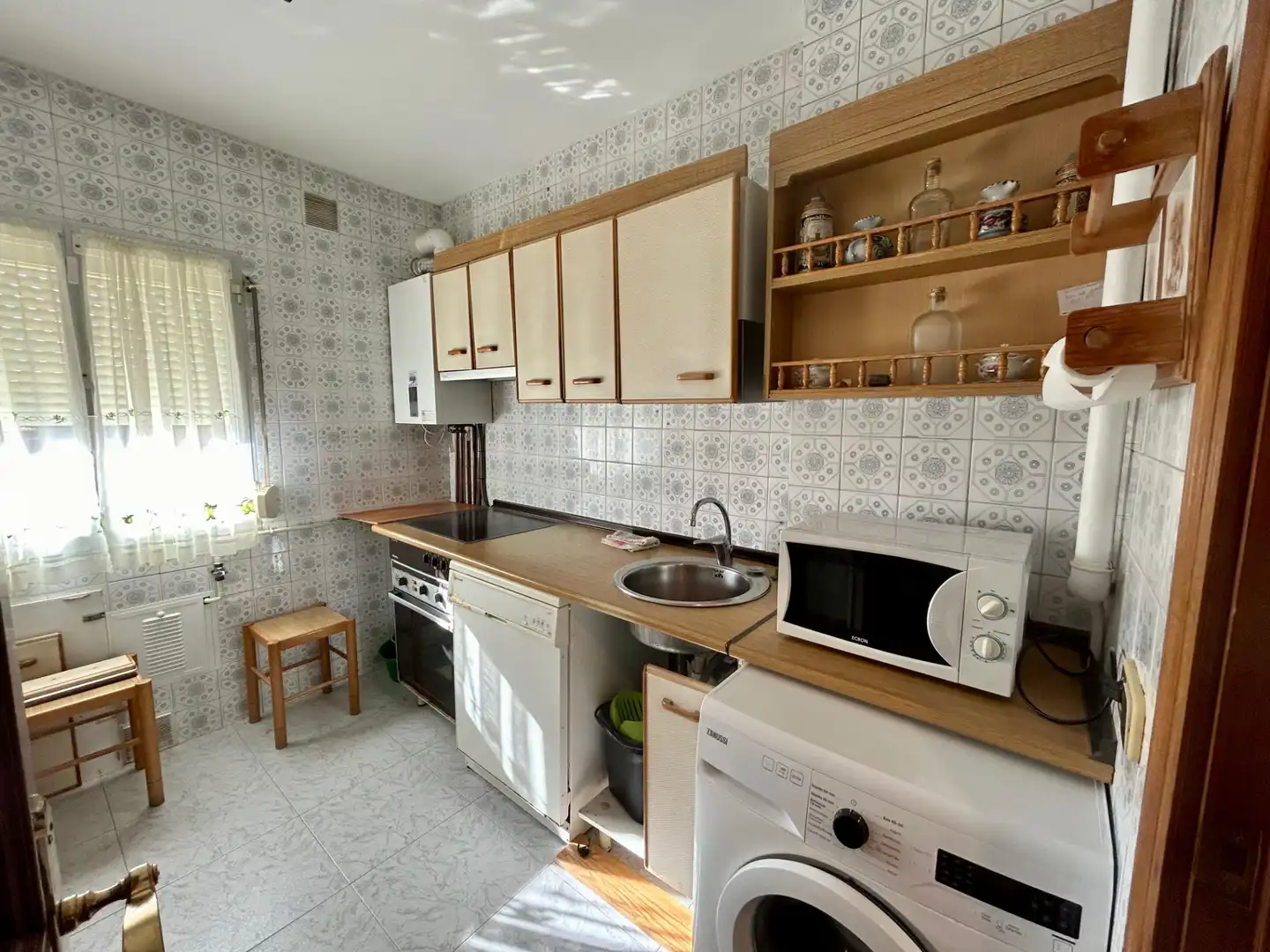 Cocina de Piso en venta en Segovia con Calefacción, Terraza y Trastero