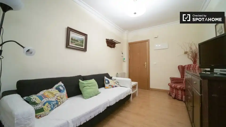 Flat with terrace to rent in Latina, imagen 2