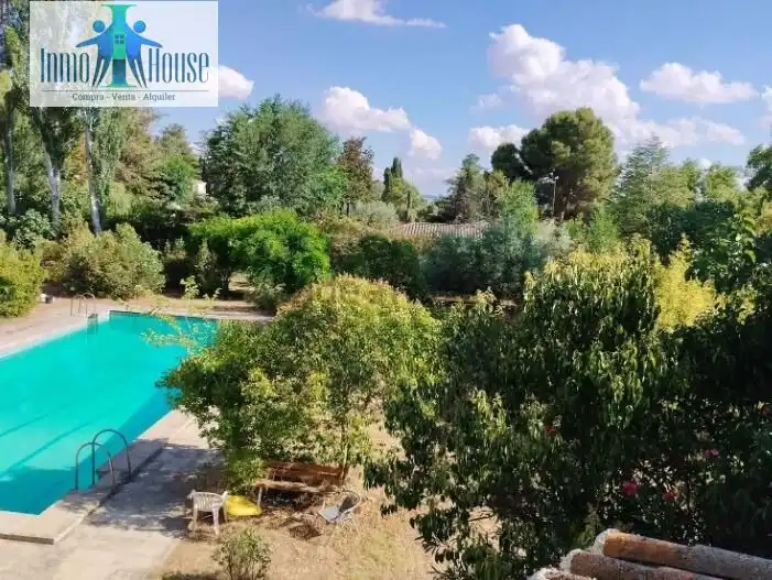 Chalet con terraza en venta en Pedanías - Extrarradio
