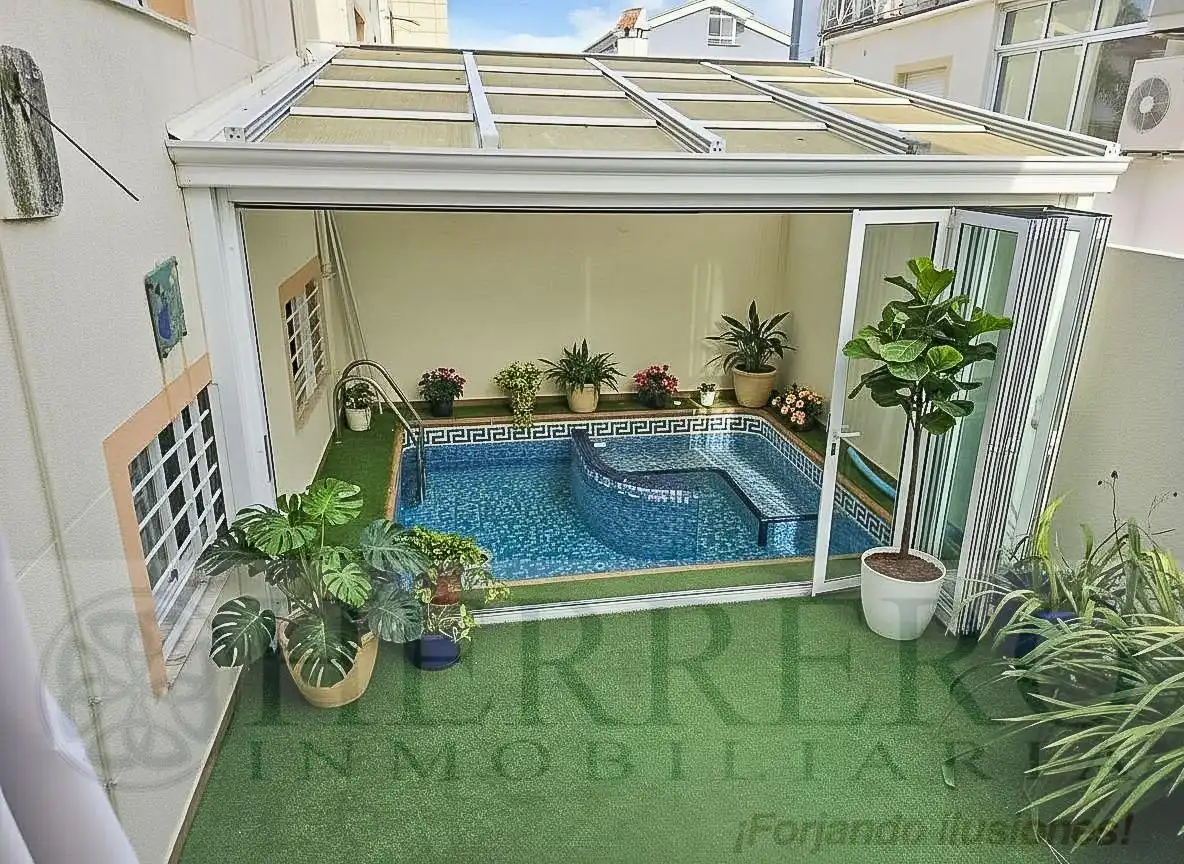 Piscina de Casa o chalet en venta en Gandia con Aire acondicionado, Calefacción y Jardín privado