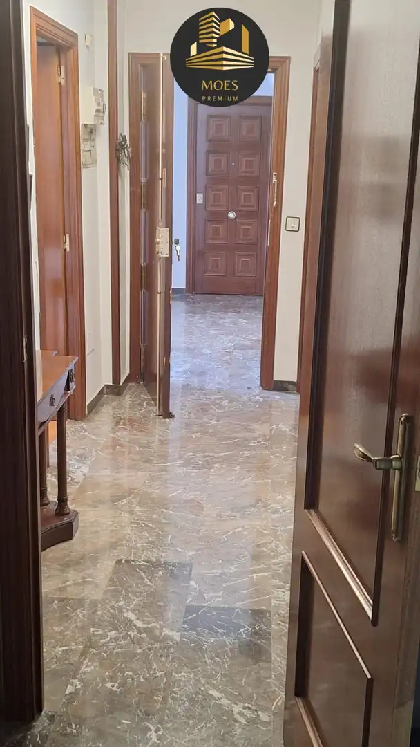 Piso en venta en Jaén con Aire acondicionado, Calefacción y Balcón