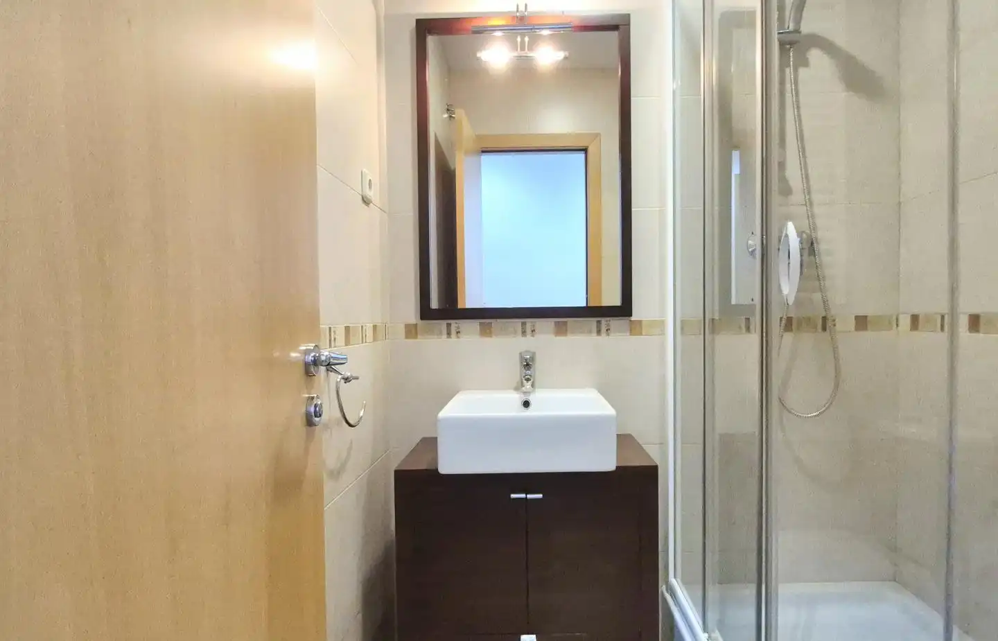 Baño de Piso en venta en Terrassa con Calefacción y Balcón
