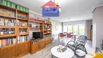 Living room of Flat for sale in Móstoles  with Heating, Terrace and Storage room