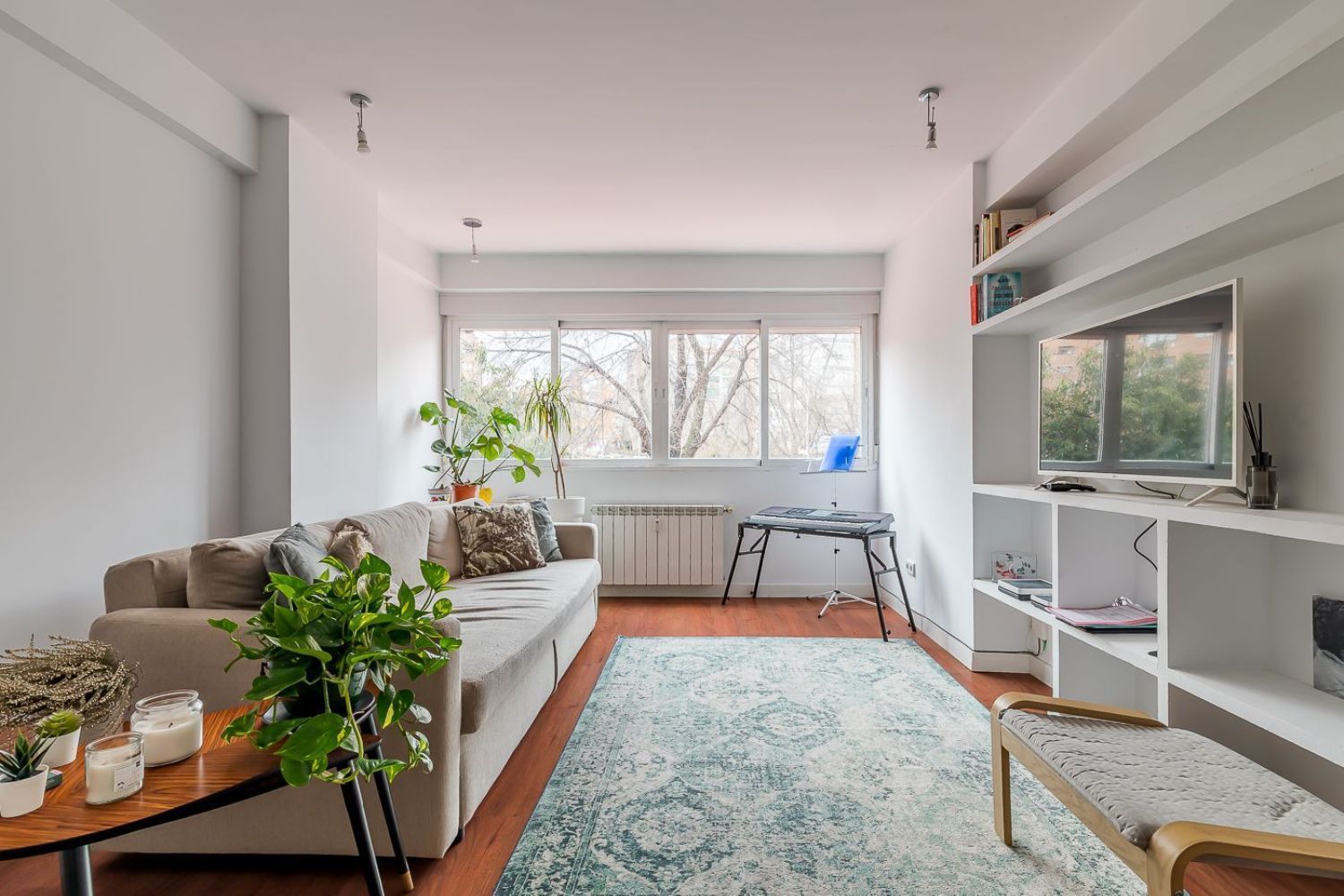 Sala d'estar de Pis de lloguer en  Madrid Capital amb Aire condicionat