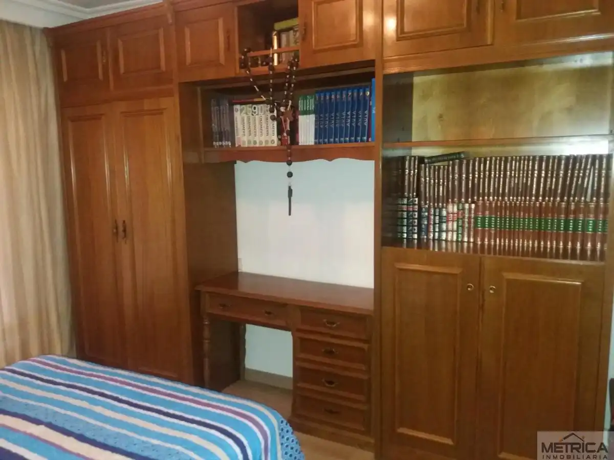 Habitación de Piso de alquiler en Salamanca con Calefacción, Terraza y Trastero
