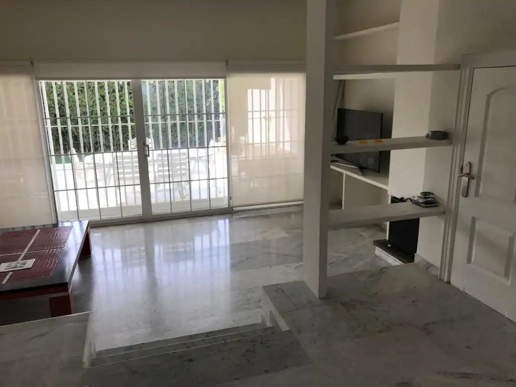 Casa o chalet de alquiler en Estepona con Amueblado y Se aceptan mascotas