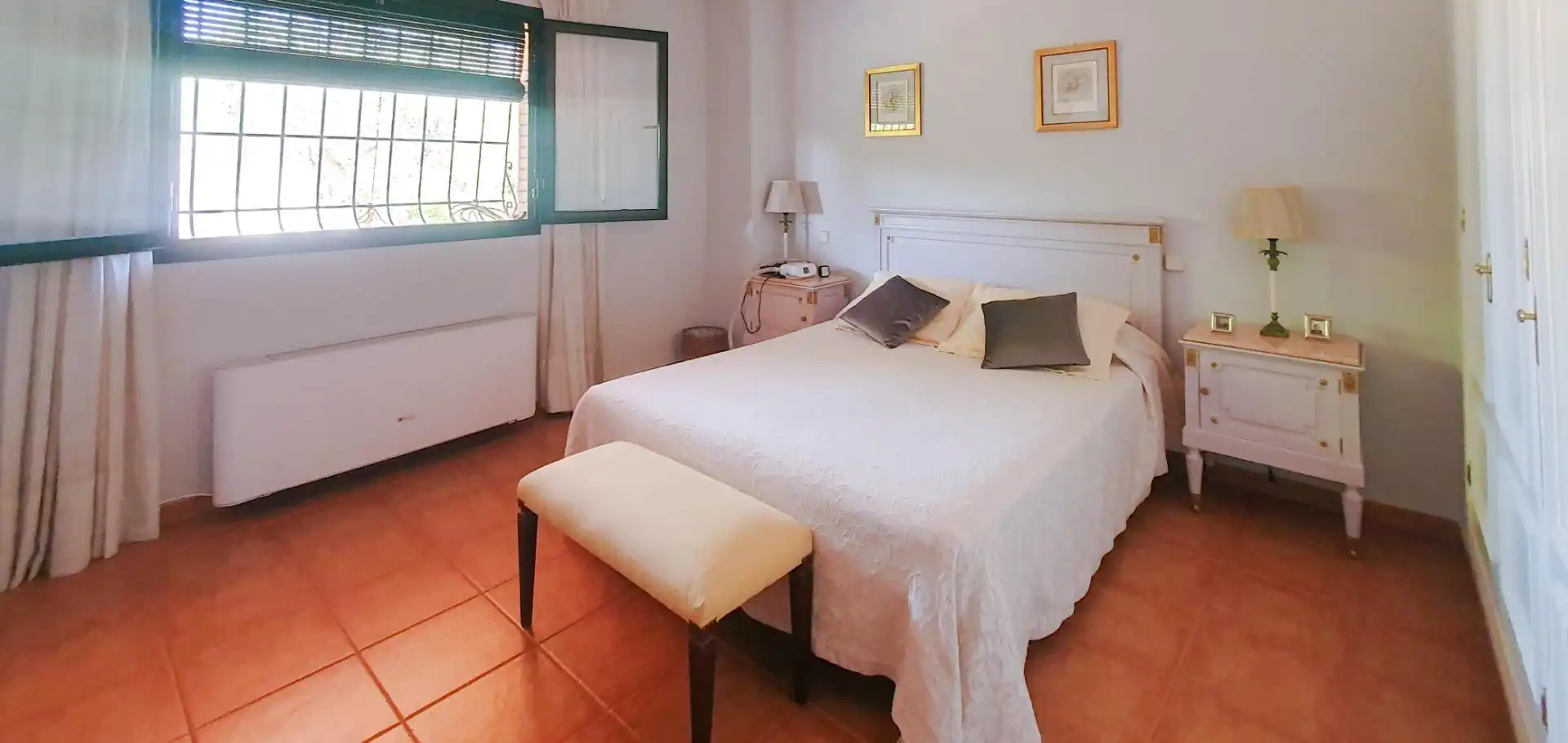 Habitación de Casa o chalet en venta en El Casar con Terraza, Trastero y Piscina