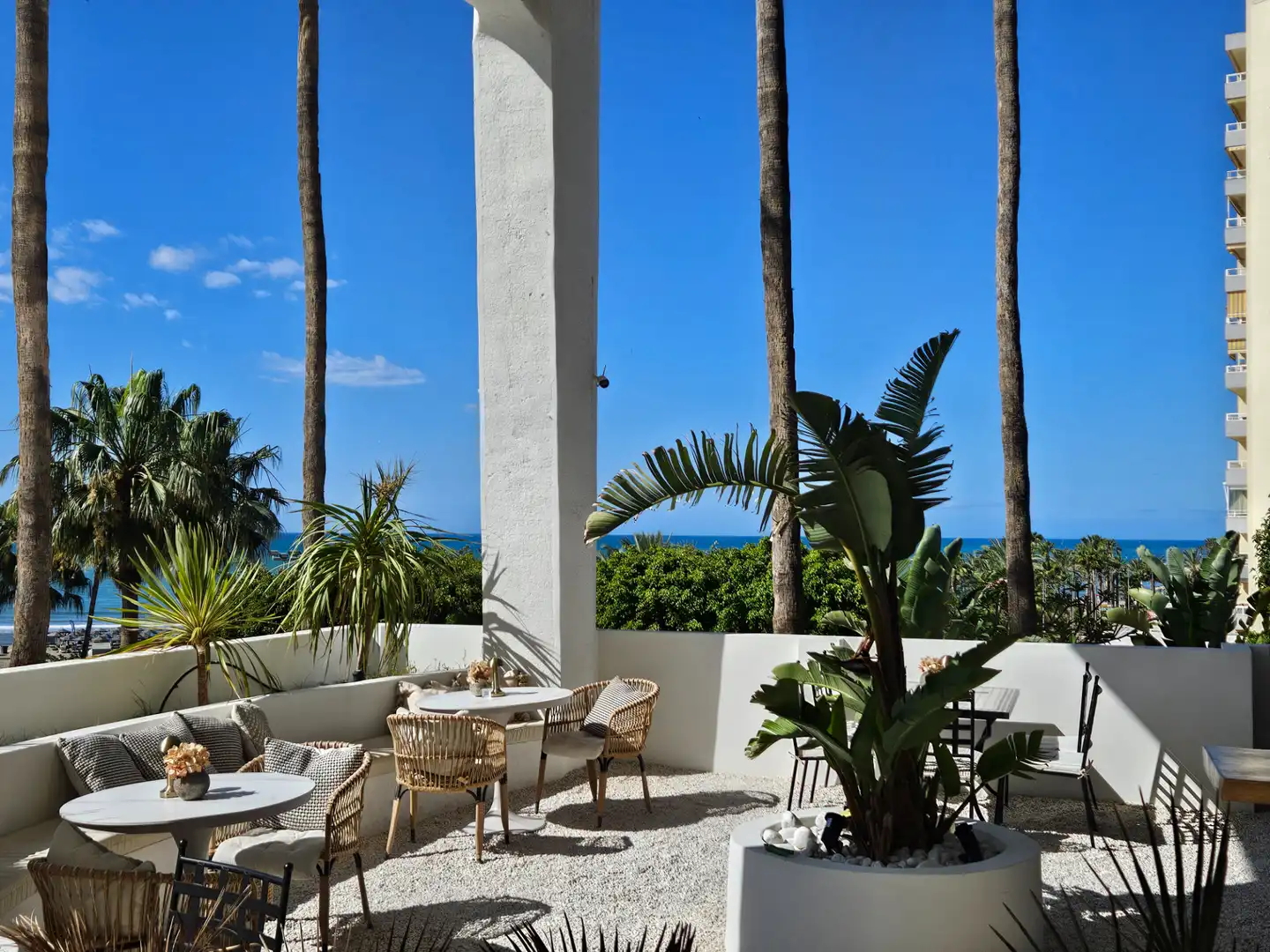 Terrasse von Geschaftsraum zur Miete in Benalmádena mit Klimaanlage, Terrasse und Möbliert