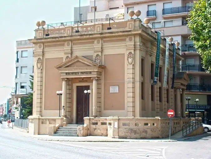 Pis en venda a Calle NARCIS MONTURIOL, Centre