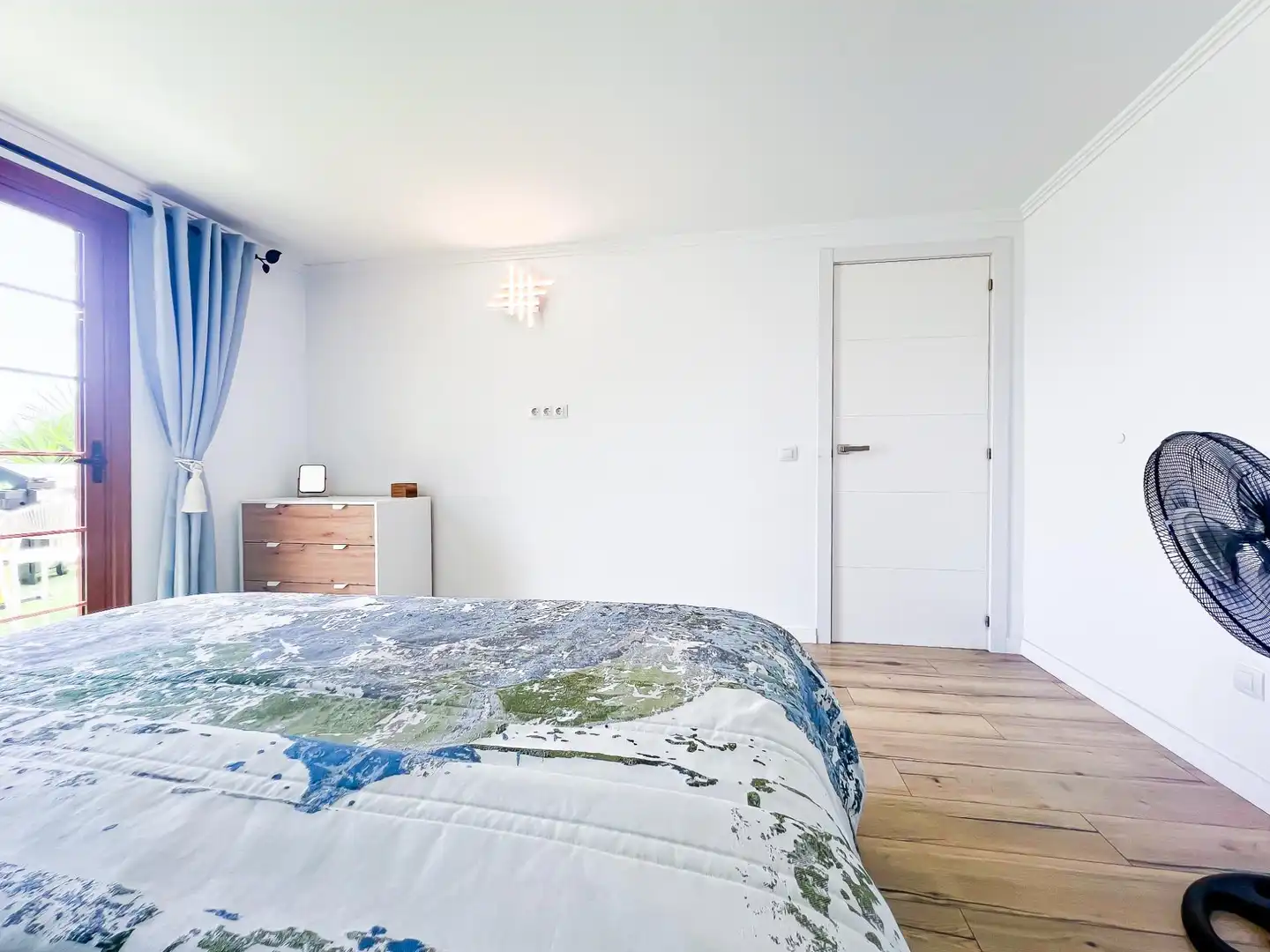 Habitación de Apartamento en venta en Adeje con Aire acondicionado, Terraza y Amueblado