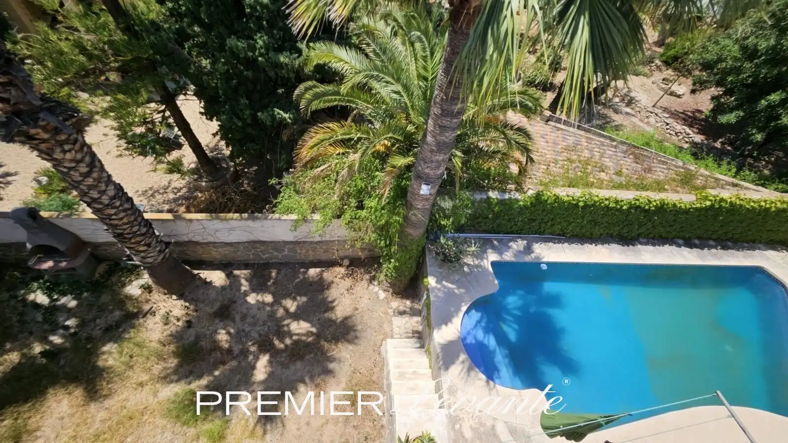 Piscina de Casa o xalet en venda en La Nucia amb Aire condicionat, Calefacció i Jardí privat