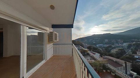 Ático con terraza y vistas al Garraf una joya difícil de repetir