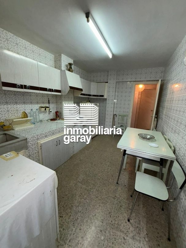 Cocina de Piso en venta en Espinosa de los Monteros