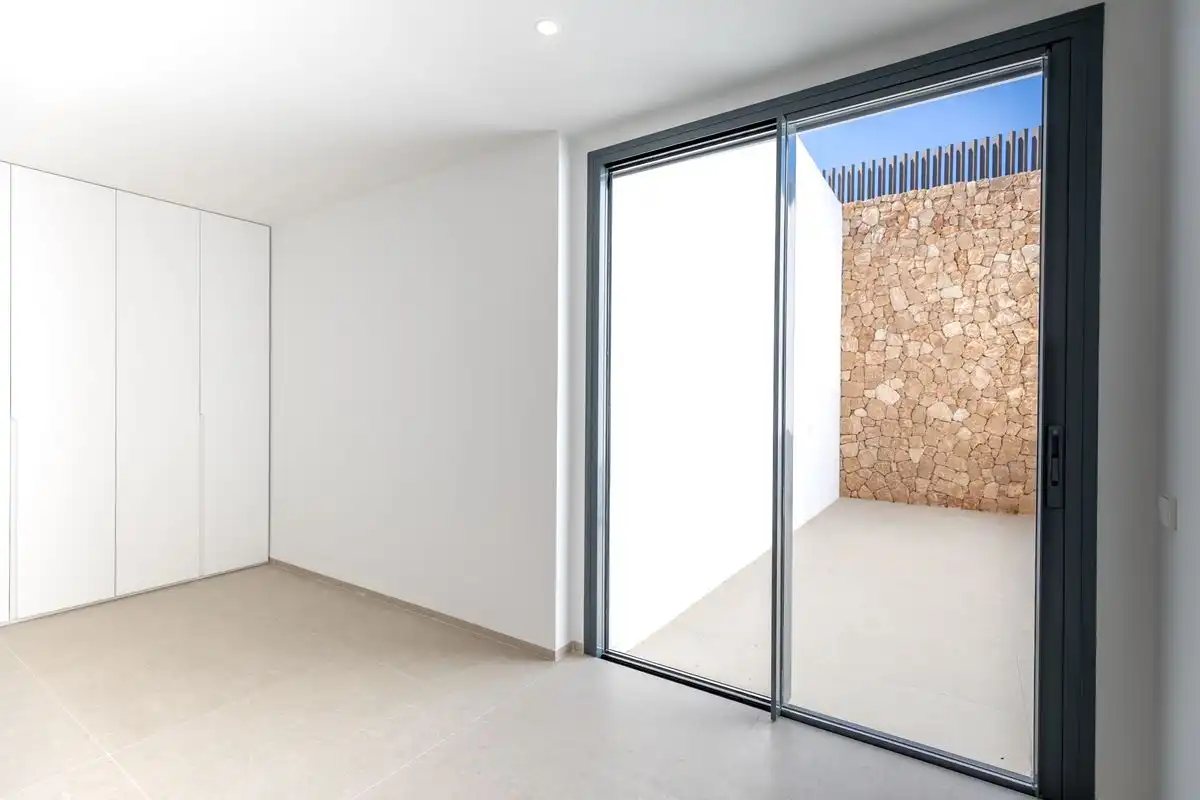 Casa aparellada amb terrassa en venda a Carrer de Ramon Muntaner, imagen 21