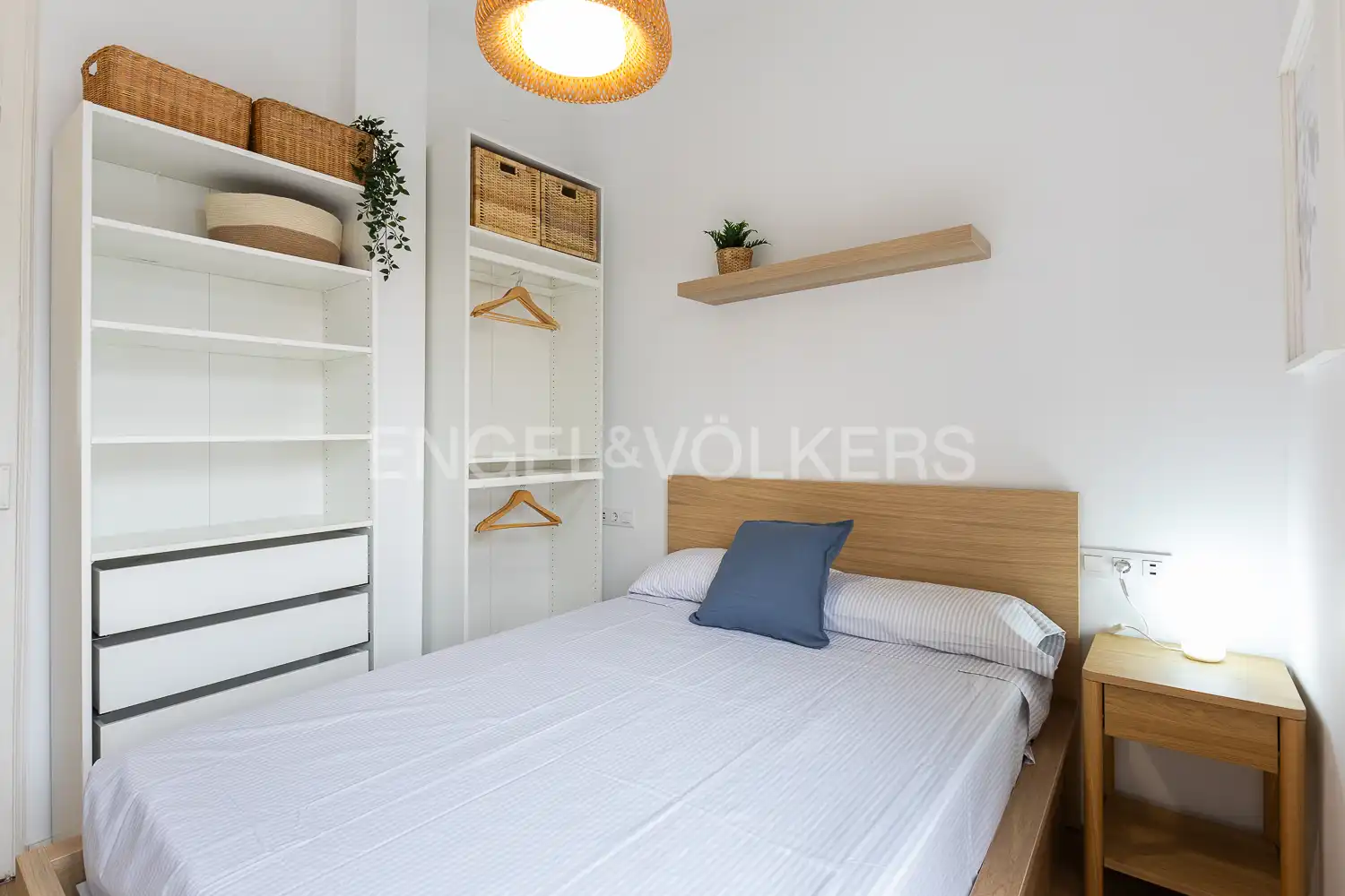 Bedroom of Flat for rent in Valencia  with Air Conditioner, Heating and Parquet flooring