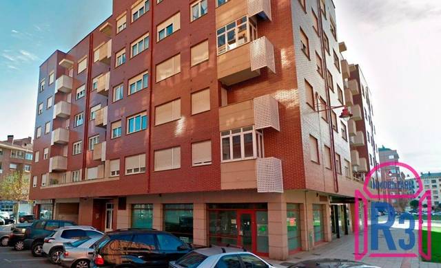 Local comercial en Venta en Puentecilla en San Claudio - La Chantría