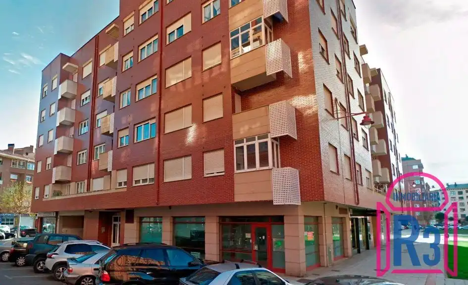 Local comercial en venda a Puentecilla