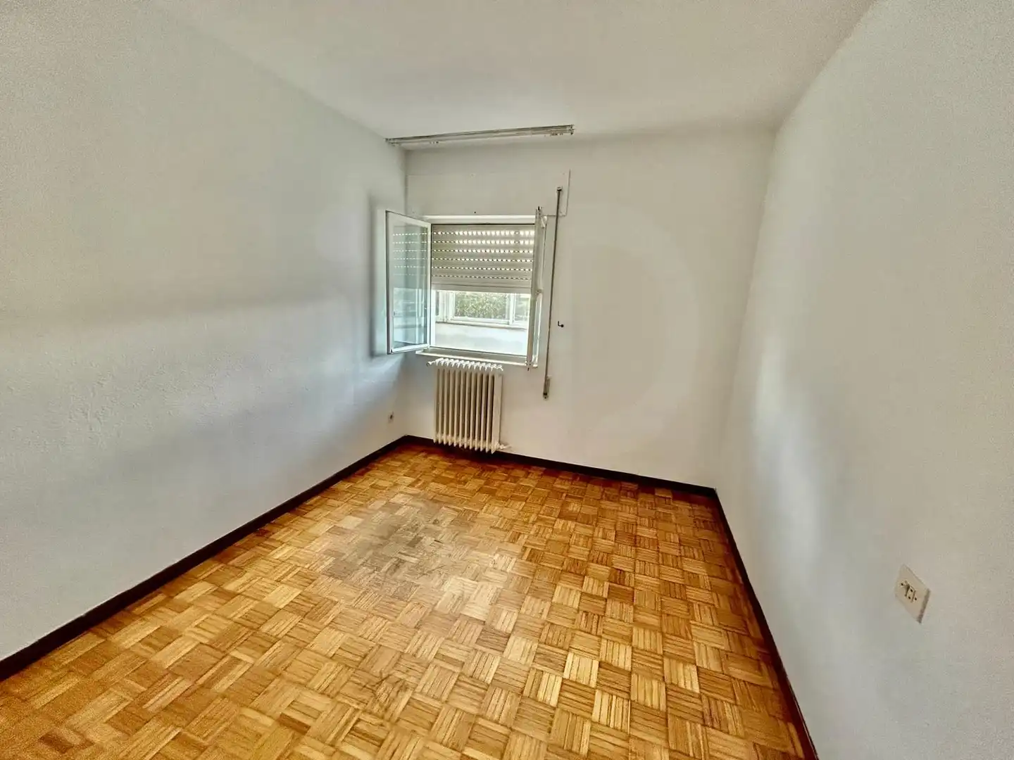 Ático en venta en La Bañeza  con Calefacción y Terraza
