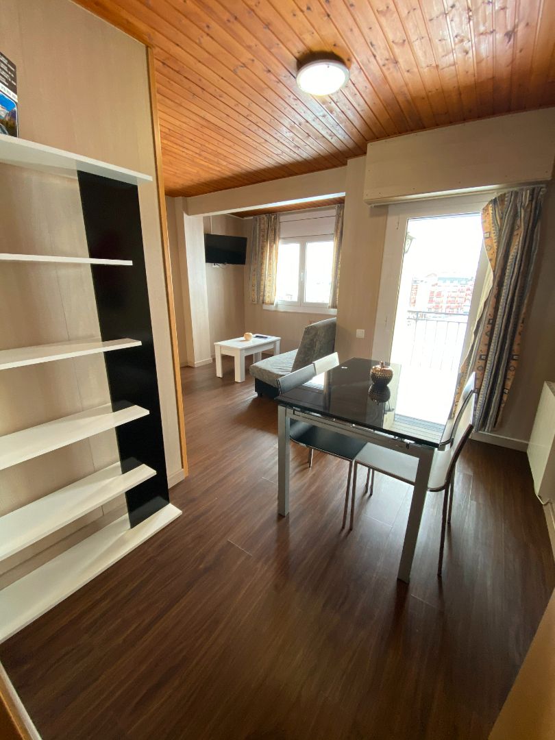 Sala de estar de Piso de alquiler en Encamp con Calefacción, Terraza y Trastero